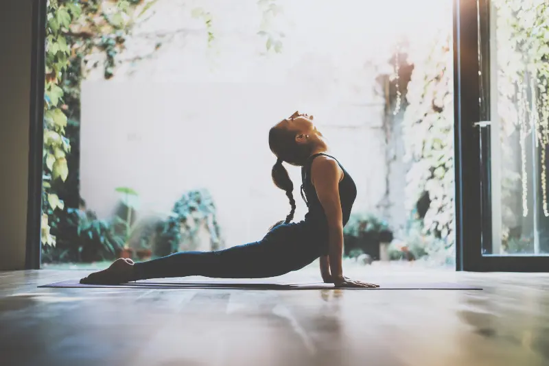 Al aire libre: tips de profe el reto de practicar Yoga a la intemperie